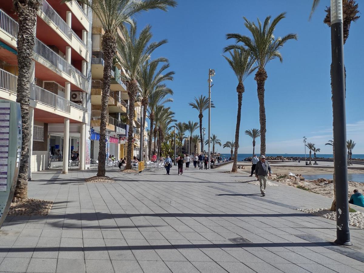 Sunny Appartment With Pool Torrevieja Center Экстерьер фото