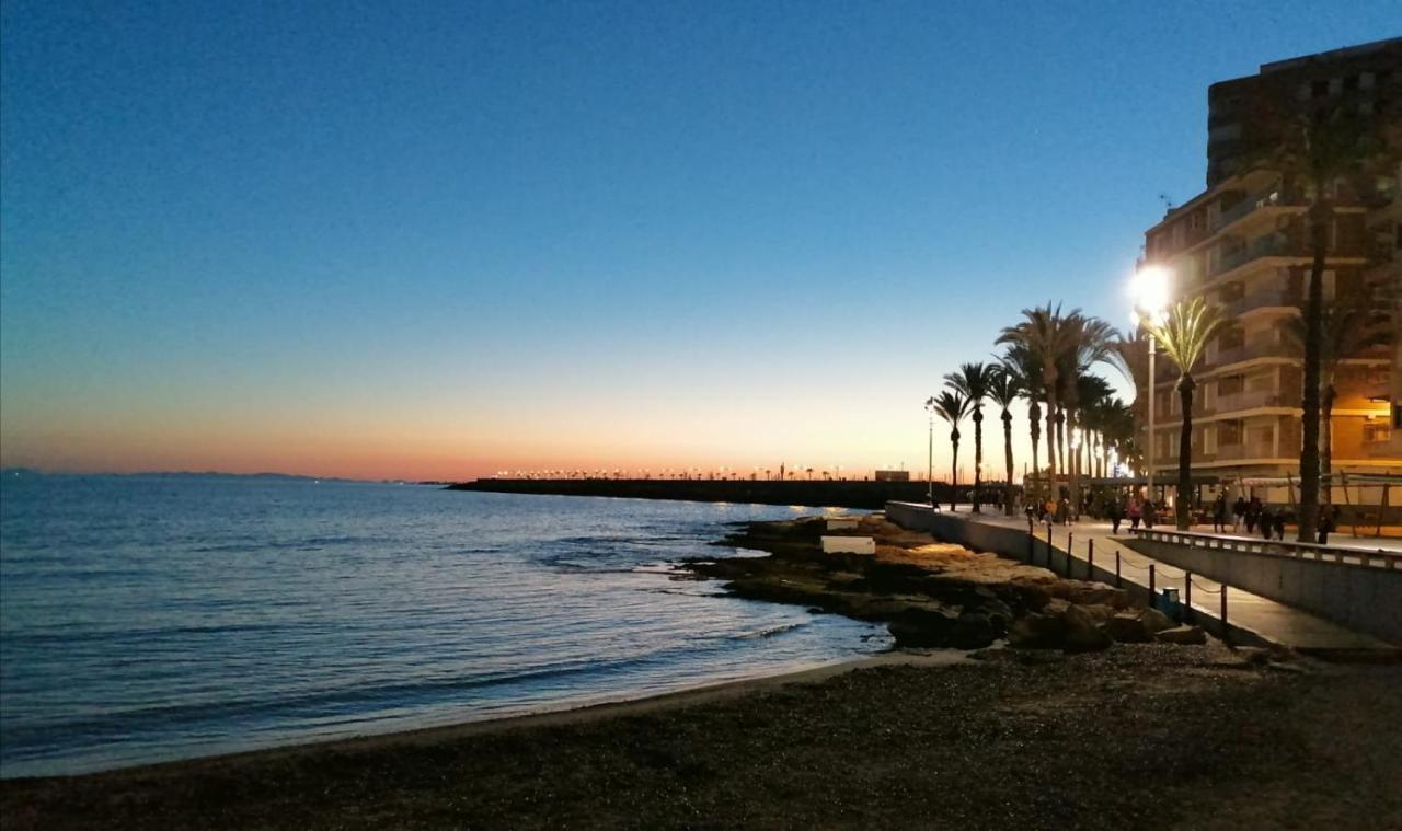 Sunny Appartment With Pool Torrevieja Center Экстерьер фото